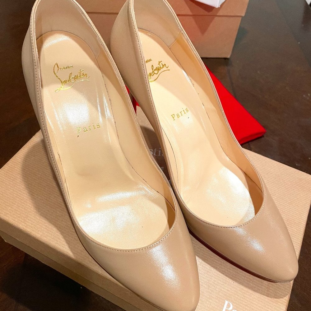 NIB Christian Louboutin ELOISE 85 Nappa Pump 40